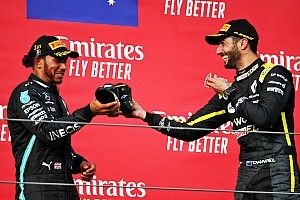 Ricciardo, Hamilton'ı "shoey" jesti için övdü