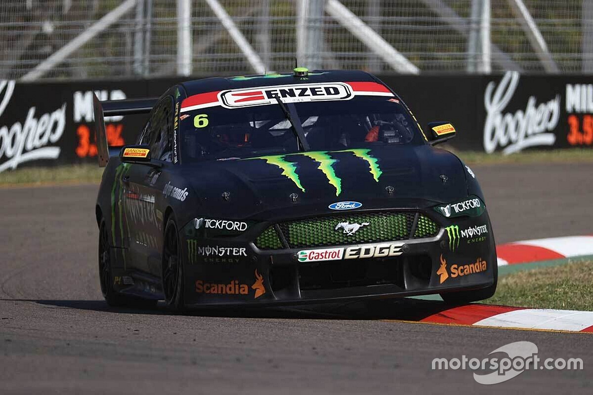 Townsville Supercars: Waters sets early pace