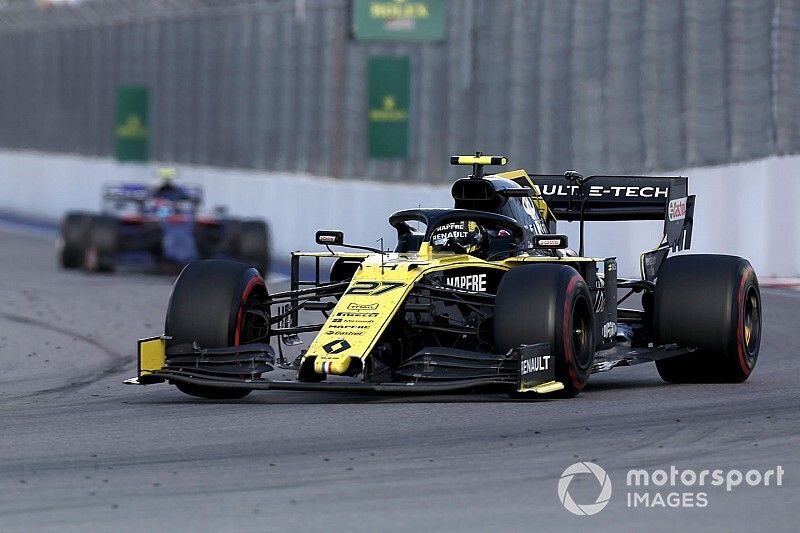 A Renault-nak még szerencséje sincs, de nem adják fel