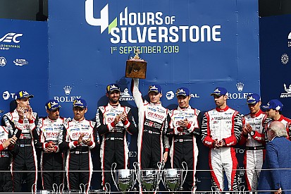 José María López gana en Silverstone