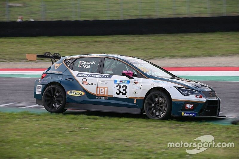 Barberini trionfa nella Qualifying Race interrotta, fuori Altoè