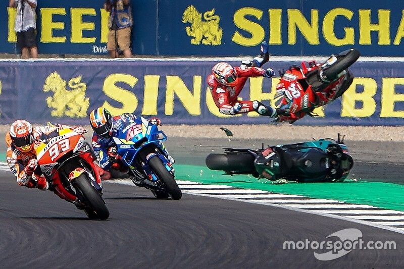 Я пропустил сезон MotoGP-2019. Что там вообще было?