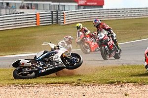 Sykes brands Donington Superpole race chaos a "joke"