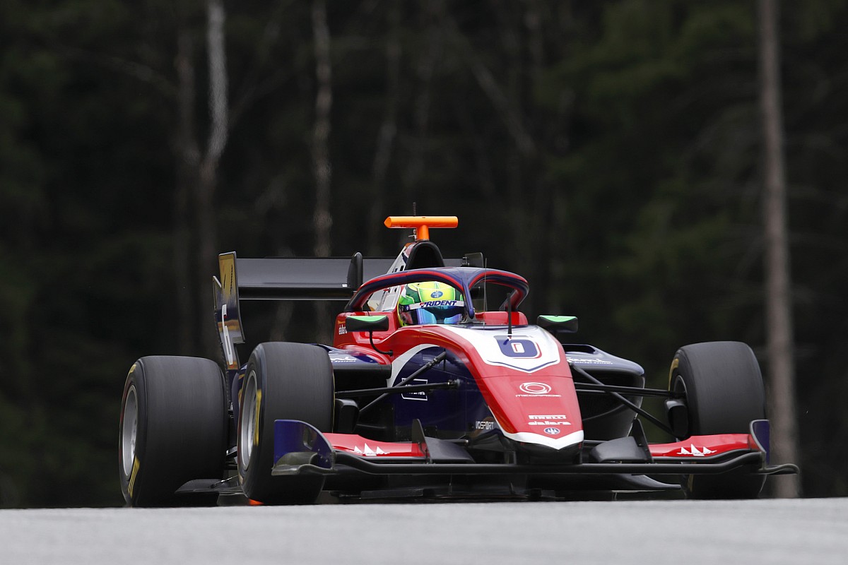 Leclerc 21 helyet javított, Schumacher domináns győzelmet aratott az F3-ban!