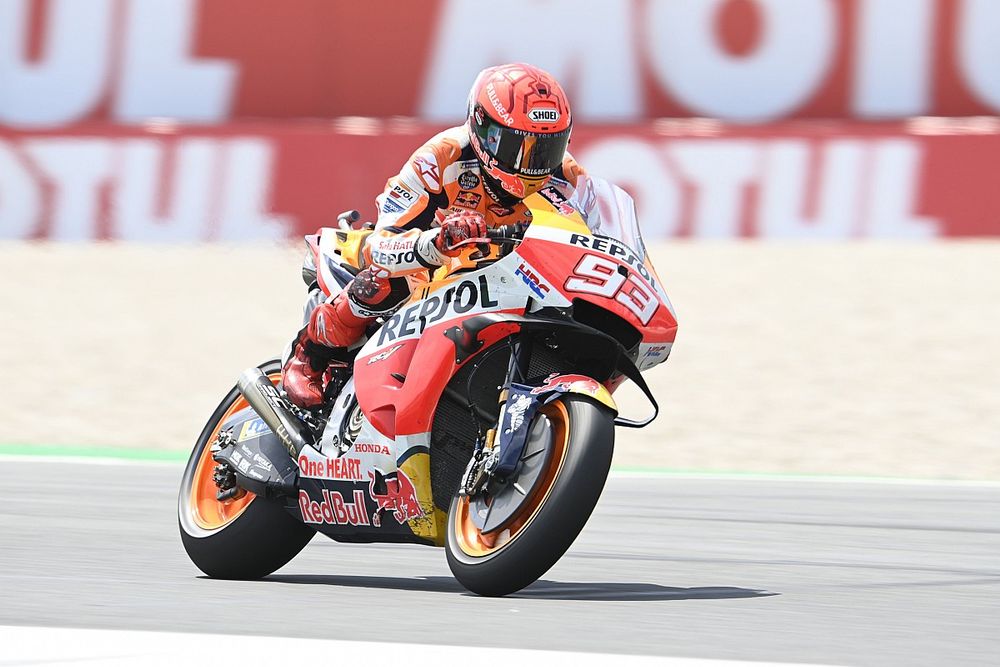 Marquez zet nieuwe stap in zomerstop: “Genoten van crossmotor”