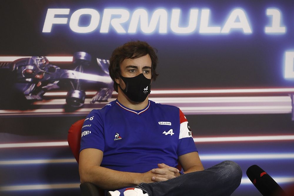 Fernando Alonso, Alpine F1, in the Press Conference