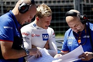 Ultimátumot kapott Mick Schumacher, ennyi ideje maradt pontot szerezni - sajtóhír