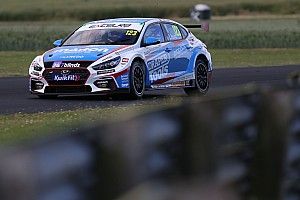BTCC Croft: Lloyd beats Turkington for emotional win in Race 1