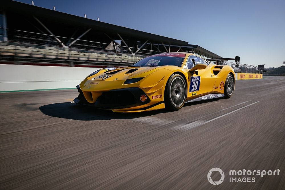 Ferrari 488 Challenge Evo