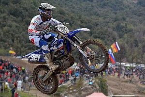 Primi punti nella MXGP per Bernardini ad Arco di Trento, Tropepe sul podio in EMX250