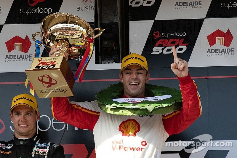 Podium: race winner Scott McLaughlin, DJR Team Penske