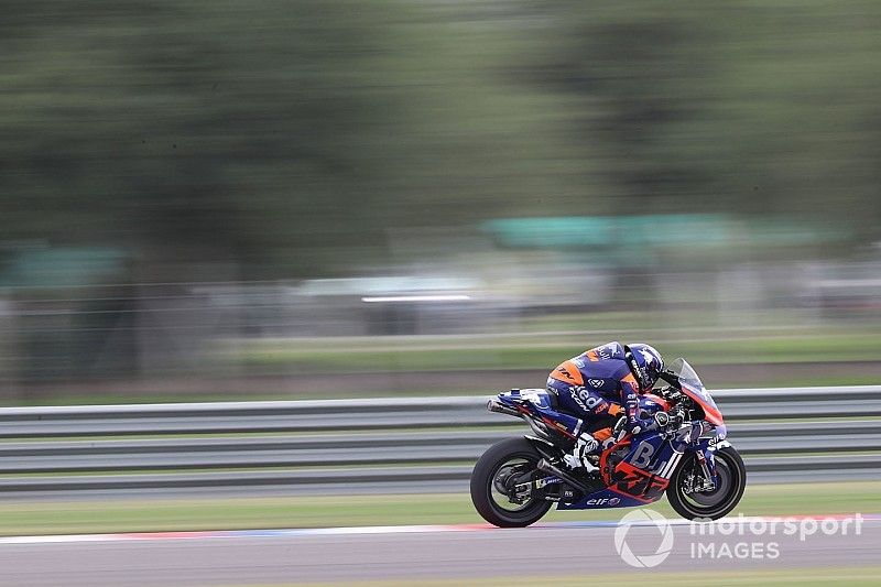 Босс команды-сателлита KTM в MotoGP озвучил главную проблему австрийских мотоциклов