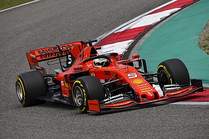 Vettel lidera primeiro treino livre para GP 1000 da F1