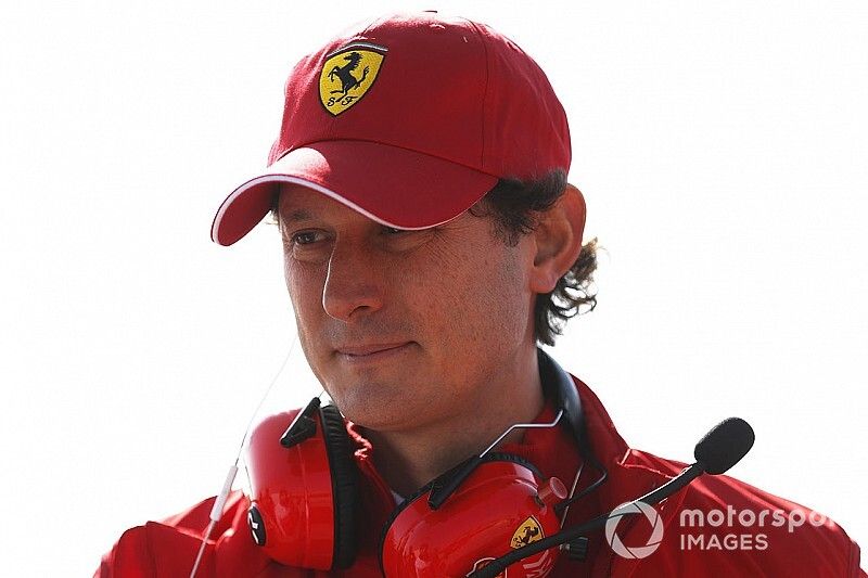 El presidente de Ferrari, "enojado" con Vettel y Leclerc
