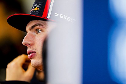 Idea Mercedes: Verstappen con Hamilton già nel 2020?