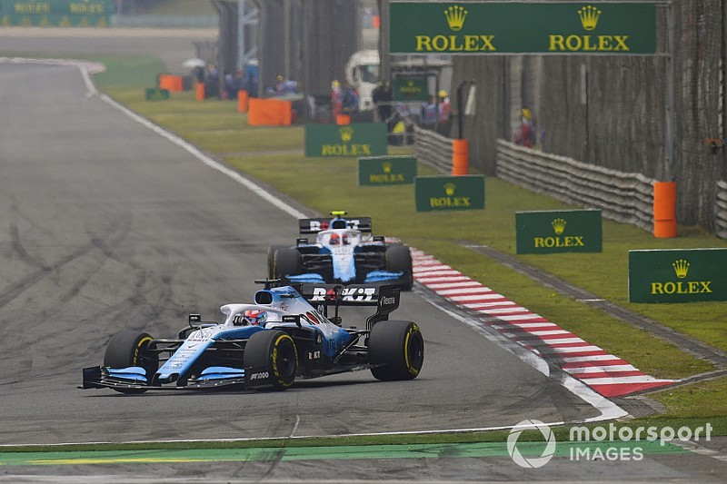 Kubica a tempót hiányolja, Russell Headtől várja a csodát