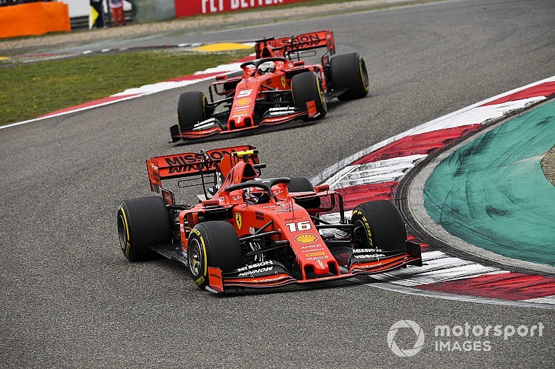 Ferrari team orders risk opening "can of worms" - Wolff