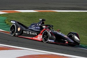 Nissan e.dams Tunda Peluncuran Mobil Baru Formula E
