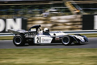 Hailwood - When 'Mike the Bike' went car racing