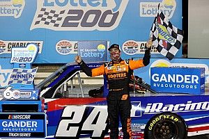 Chase Elliott cashes in bounty with Truck win over Kyle Busch