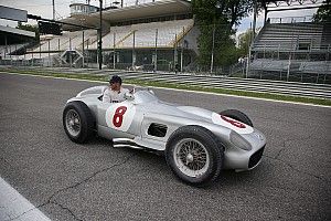 Mansell no ve a Hamilton el mejor de la historia: "Fangio se jugaba la vida"