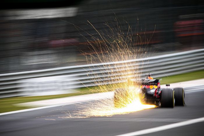 Hoe snel is een F1-auto? Topsnelheid van F1, IndyCar, MotoGP en meer