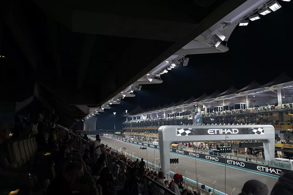 Logan Sargeant, Williams FW45