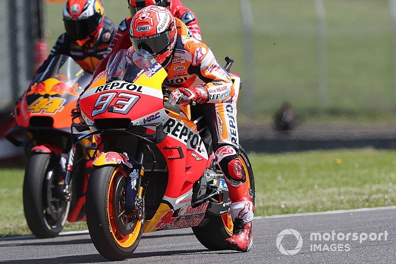 MotoGPイタリアGP予選:マルケスが完璧なラップでポール獲得! ルーキーのクアルタラロは僅差の2番手
