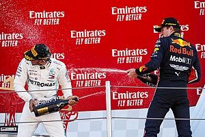 Red Bull: Verstappen jobb Hamiltonnál