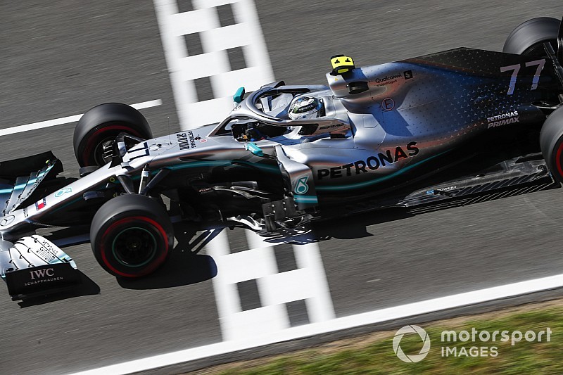 Bottas bate recorde da pista, destrói Hamilton e faz pole no GP da Espanha de Fórmula 1