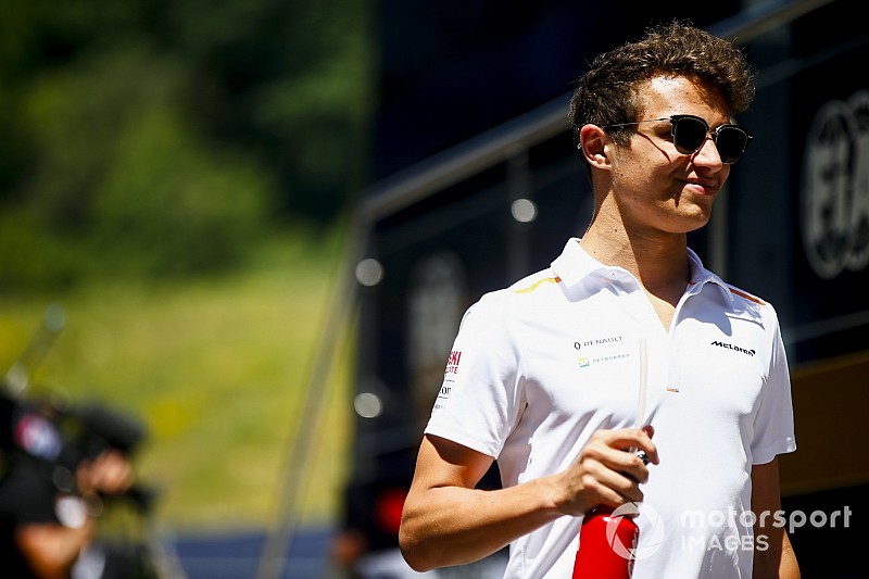 Gazdag csemete az F1 új üdvöskéje?