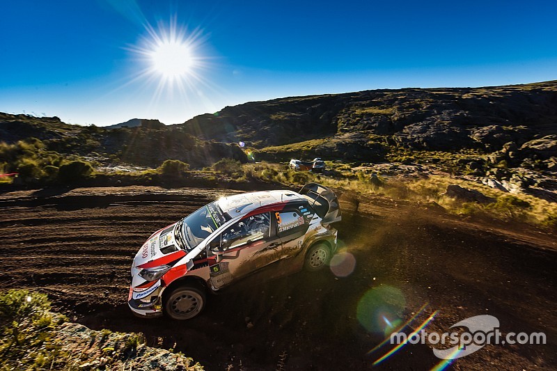 WRC, Rally d'Argentina, PS16-17: Meeke torna terzo. Neuville amministra