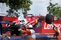 Leclerc se perdi&oacute; los Libres 2 de F1 en Canad&aacute; tras un accidente