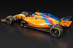 GALERIA: McLaren faz pintura especial em despedida de Alonso
