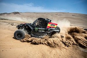 Farres gana la tercera de SxS, pero Chaleco López se mantiene al frente