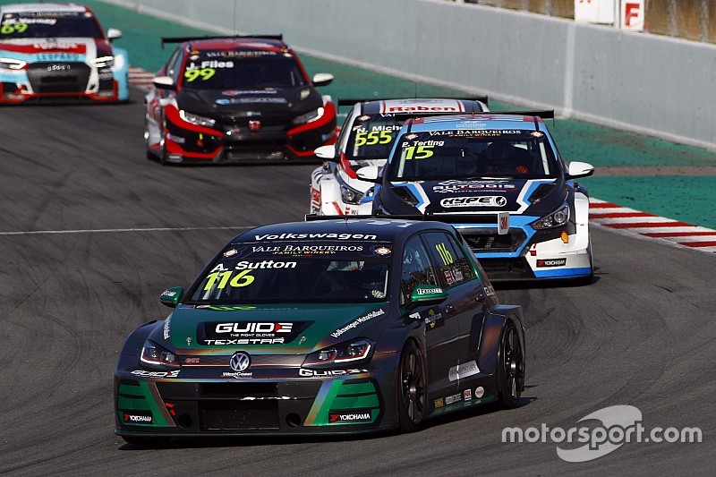 TCR Australia reveals 2019 calendar