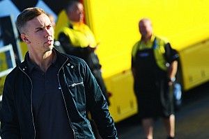 Lloyd gets full-season BTCC chance in Vauxhall