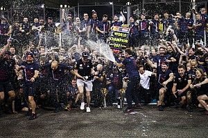 "Red Bull tuvo el karma que merecía en Abu Dhabi", dice Albon