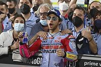 Бастьянини одержал в Катаре первую победу в MotoGP