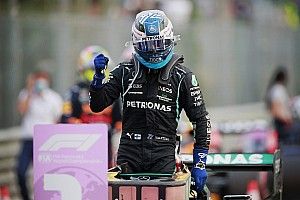 Bottas pakt eerste startplek voor Italiaanse sprintrace, Verstappen P3