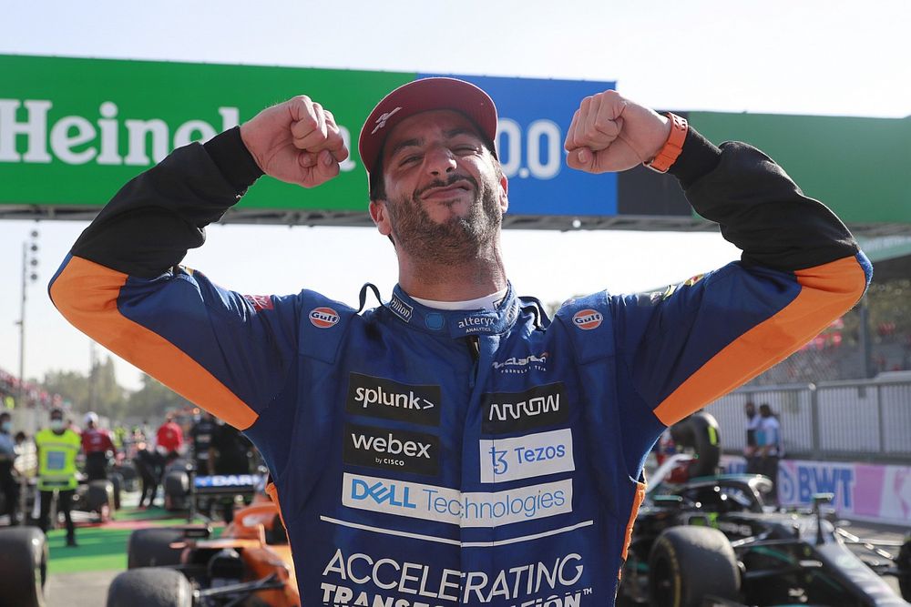 Ricciardo straalt na zege in Monza: “Ik ben nooit weggeweest”