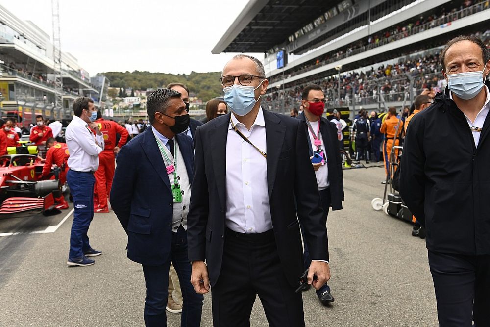 Domenicali: "Ferrari dönemimde Hamilton'ı değerlendirdik ama o doğru kararı verdi"