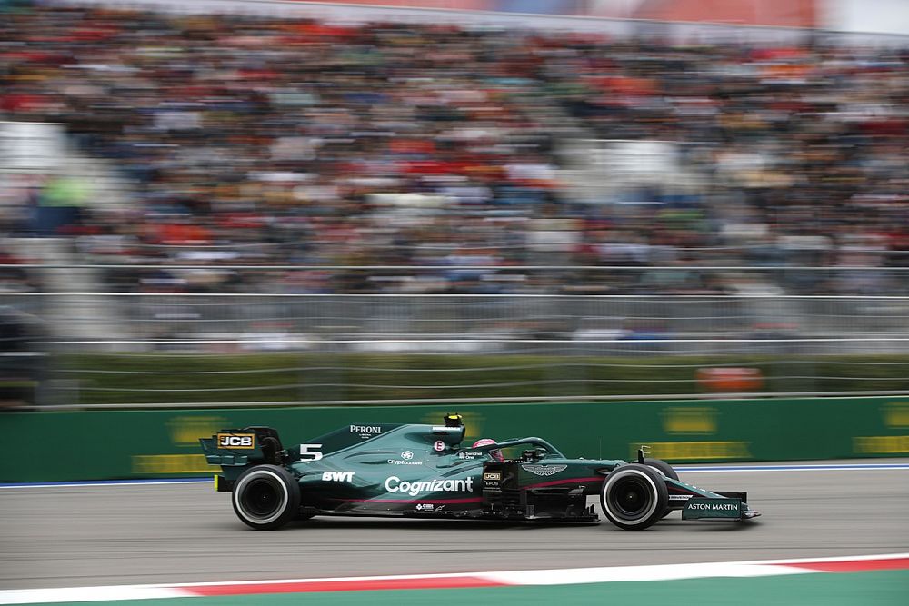 Geçiş sayısında Vettel zirvede