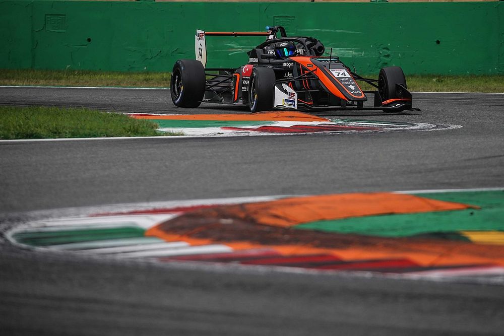 Euroformula Open İtalya: Das kazandı, Cem üçüncü olarak podyuma çıktı