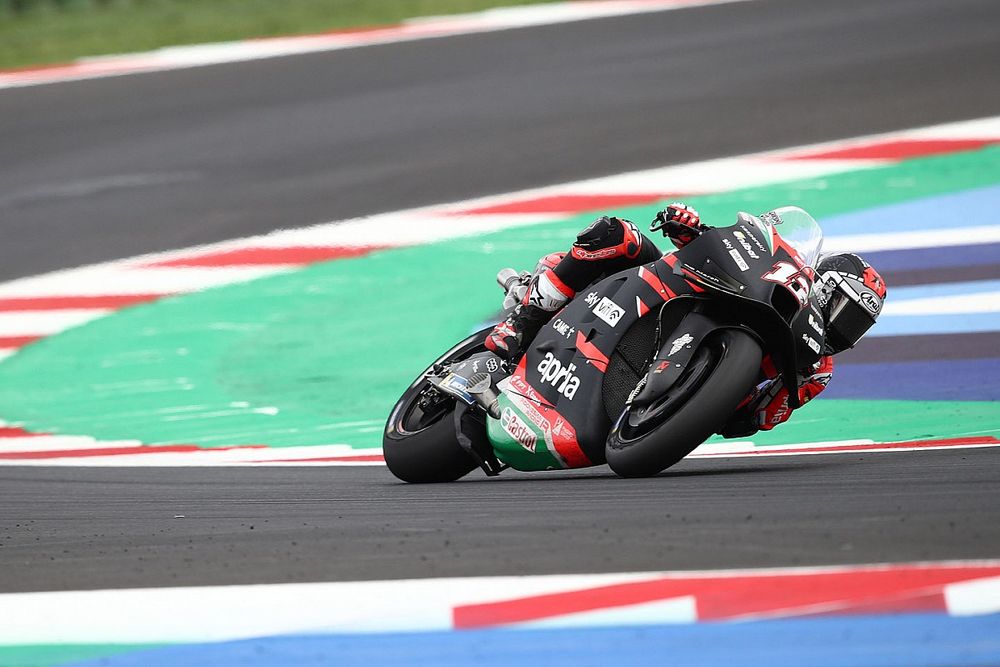 Viñales reaparece en Misano tras su ausencia en Austin