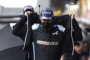 Alasan Fernando Alonso Tak Mau Satu Tim dengan Max Verstappen