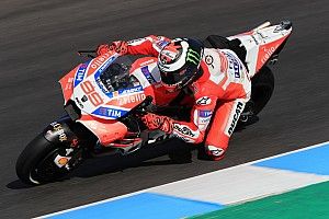 Lorenzo pekerjakan Debon sebagai pelatih pembalap