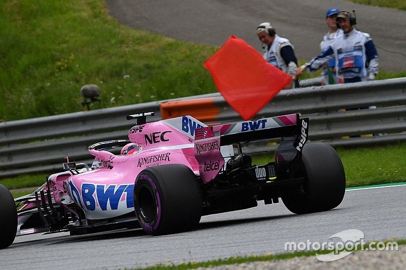 Ricciardo aimerait du "bon sens" avec les drapeaux rouges