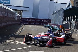 Mahindra verrast met Rosenqvist, Wehrlein neemt na Riyad over