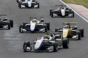 Ахмед выиграл вторую гонку евро Ф3 подряд, Шварцман сошел
